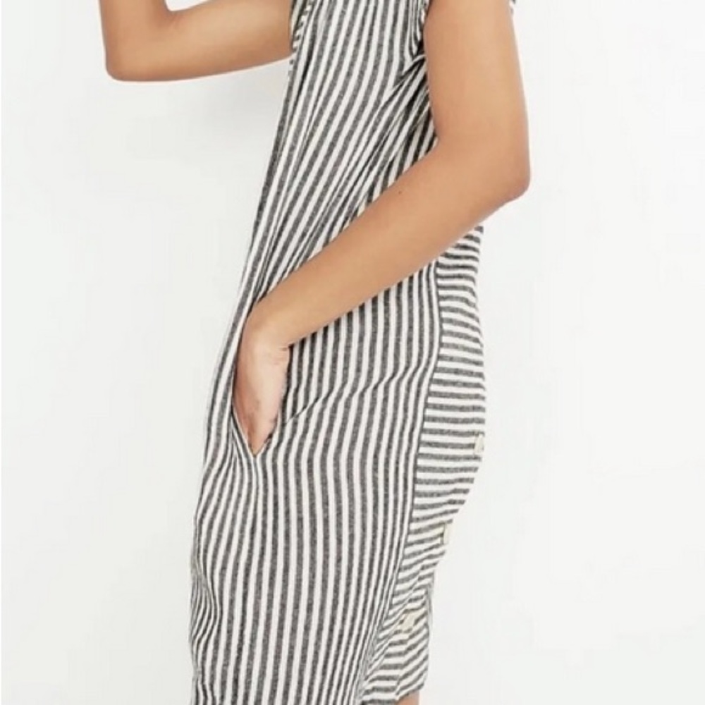 Madewell Stripe-Play Button Back Dress